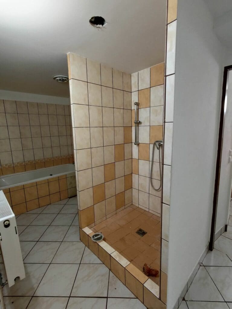 Startovací byty s.r.o. | Rekonstrukce koupelny - Lhotka